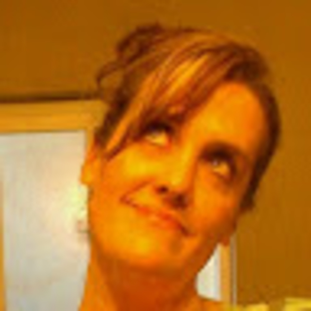 Meet your Posher, Courtney